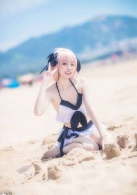 高压女子新版法国监狱监狱4